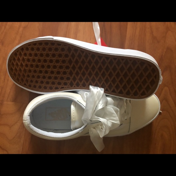 Vans Old Skool Pearl Suede - Picture 4 of 5